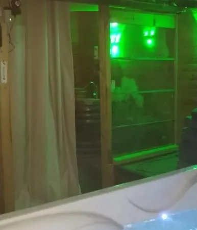 펜션 Espace Lumiere - Spa, Sauna Et Salle De Fitness Méolans